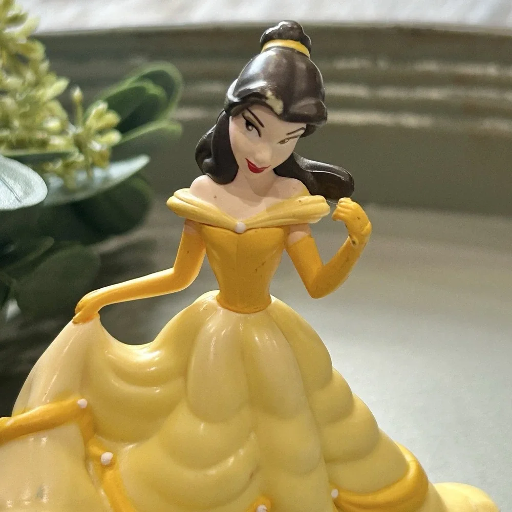 Disney Beauty‎ & The Beast Belle Collectible Figurine set Character Yellow Dress